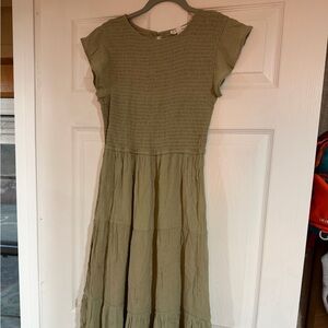 Women’s Small Midi Dress Smocked Green Flutter Sleeve Tiered Prairie Boho